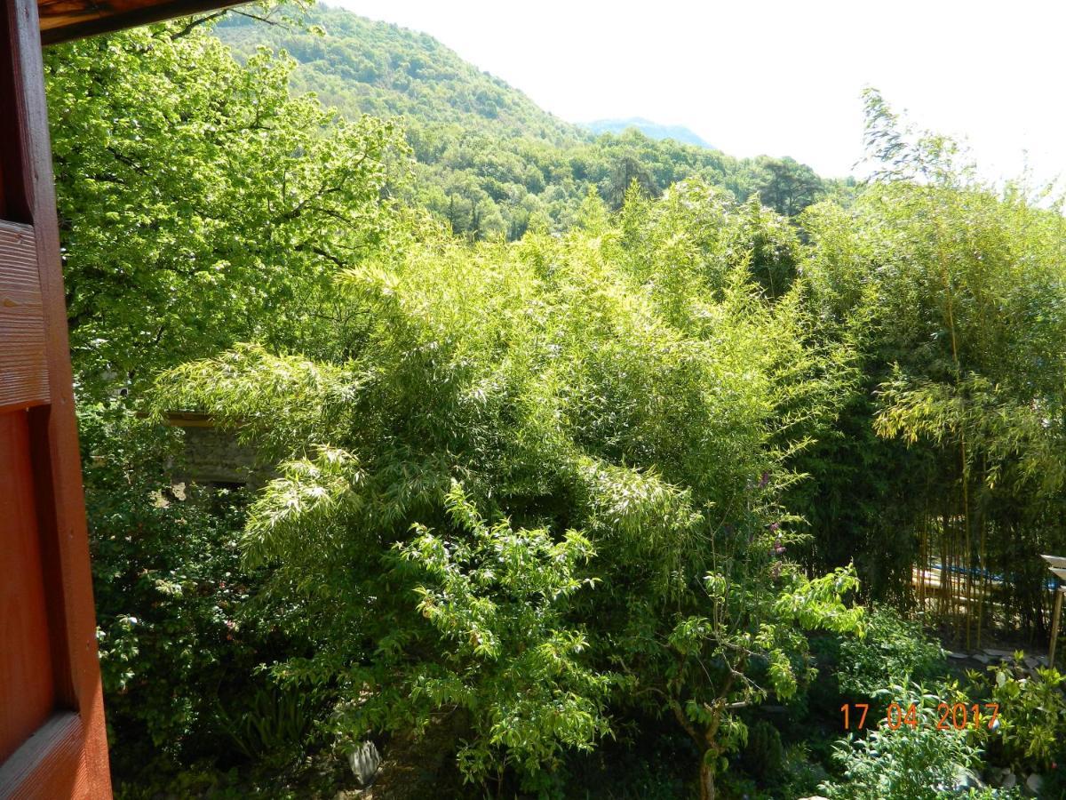 Gite De L'Ecole Barby Luaran gambar